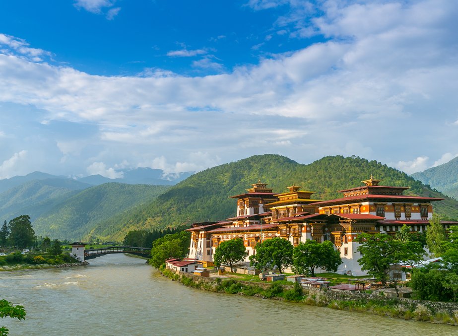 BHUTAN GROUP TOUR